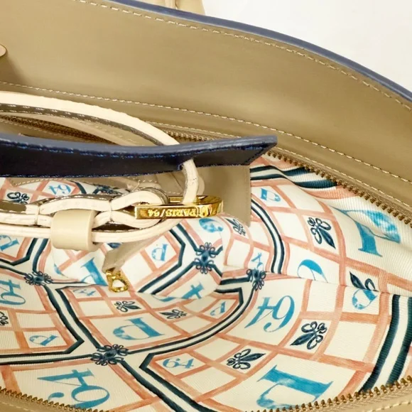 PARIS 64 LUMIERE Tan Leather Tote Bag, with Top Handle And Crossbody Strap..EUC - Picture 7 of 11